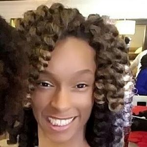 Meet your Posher, Kristen